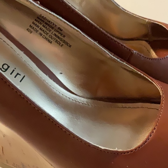 5 inch madden girl size 6 women’s wedge heel - Picture 9 of 11